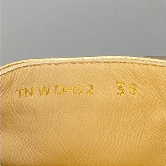 Valentino Garavani Roman Stud Metallic Leather Slippers - Picture 10 of 12